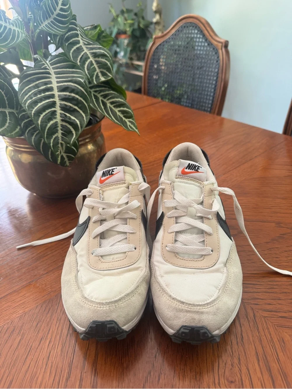 Nike Women’s Cream and Black Retro Runner Sneakers